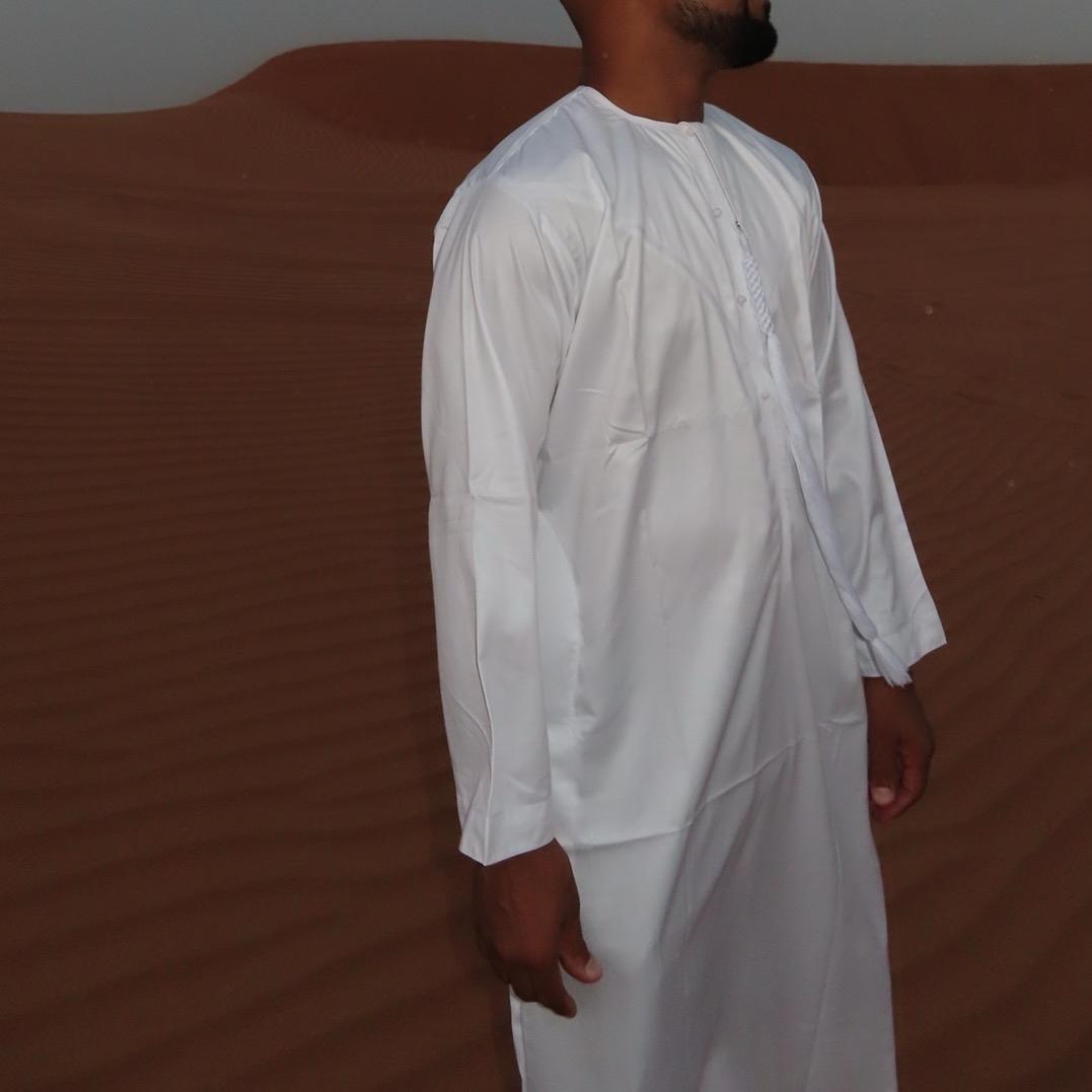 Emirati Mens Thobe