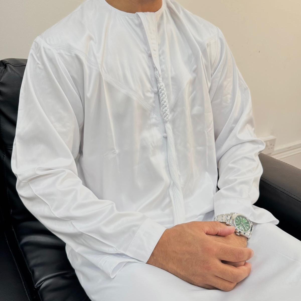 Emirati Mens Thobe