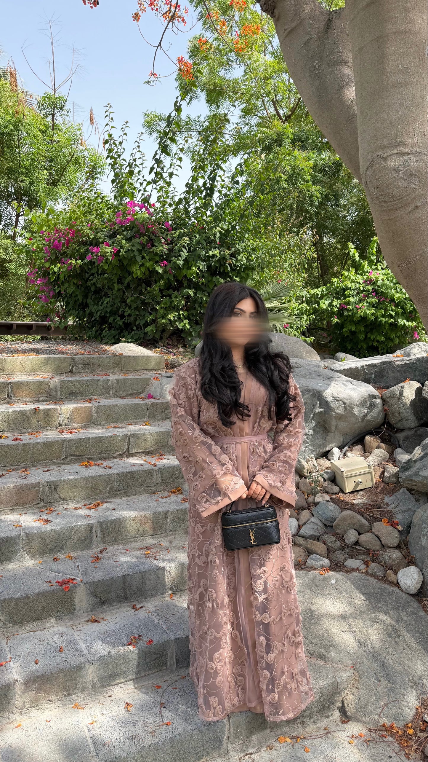 The ‘Rosa’ Abaya
