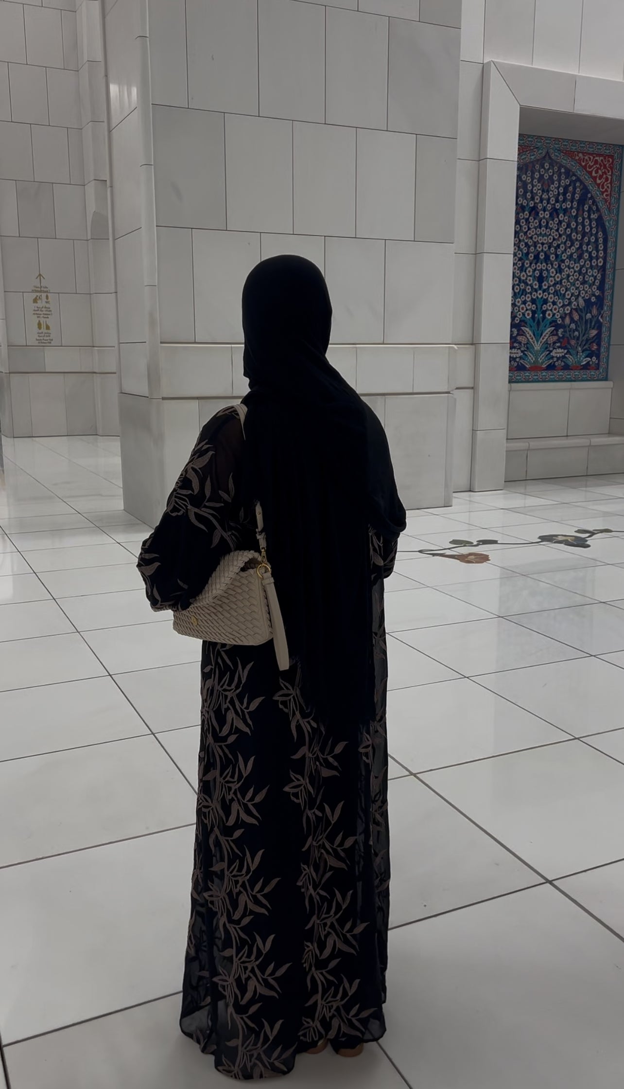 The ‘Dina’ Abaya
