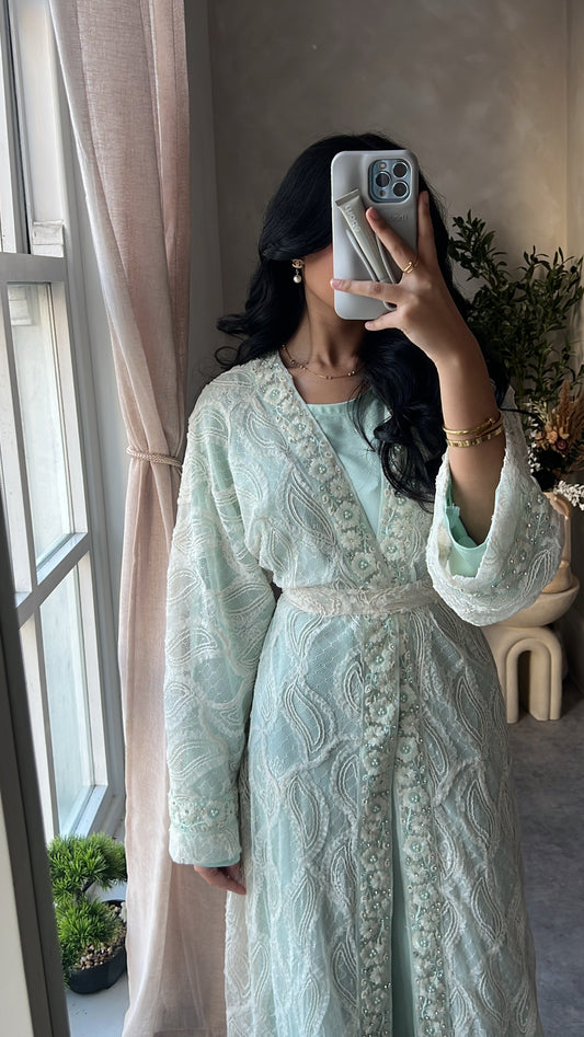 The ‘Inayah’ عناية Abaya